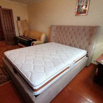 Кровать 1726 BEIGE бежевая с ящиком для белья. Фото