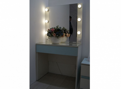 Стол туалетный Тифани,белый. Фото