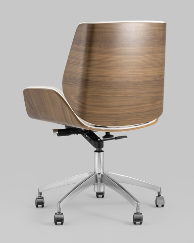 Кресло офисное TopChairs Crown бежевое фото Кресло офисное TopChairs Crown бежевое. Фото №7